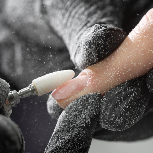 Comment enlever des ongles en gel ?
