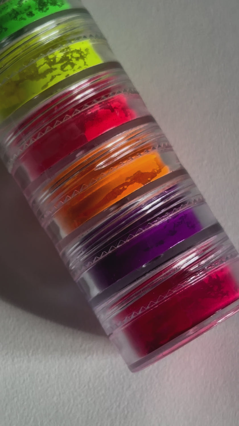Lot de 12 Pigments Fluo & Néon – Spécial Nail Art